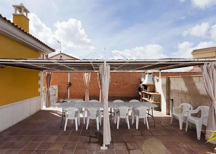 Tiara Vacaciones Nava de la Asuncion