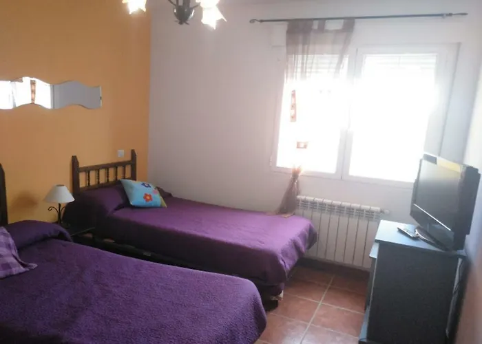 Tiara Vacaciones Nava de la Asuncion